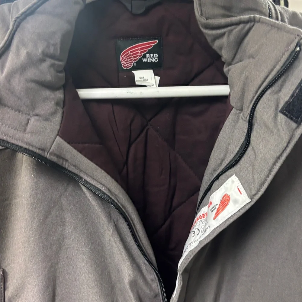 NWT Red Wing FR Winter Coat -SIZE: 4XL-R - Picture 3 of 5
